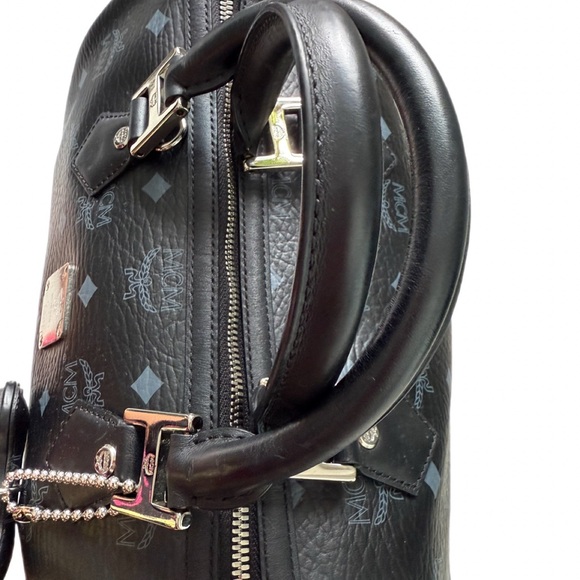 MCM VISETOS DOG BONE BOSTON LEATHER BAG - Picture 4 of 7